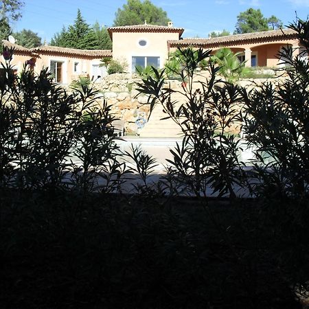 Mas Des Lys Hotel Roquebrune-sur-Argens Exterior photo