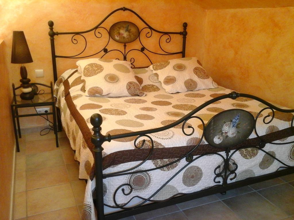 Mas Des Lys Hotel Roquebrune-sur-Argens Room photo