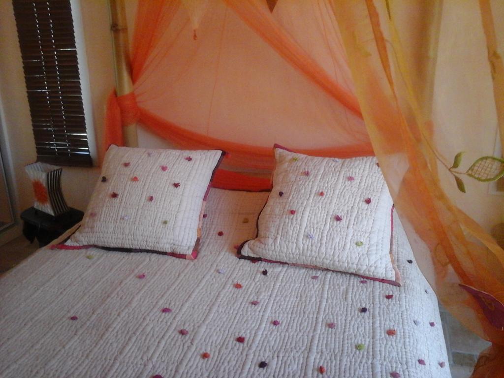 Mas Des Lys Hotel Roquebrune-sur-Argens Room photo